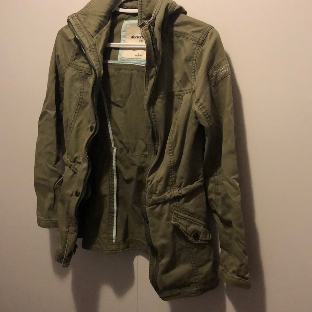 SOLD Girls Abercrombie jacket size XL